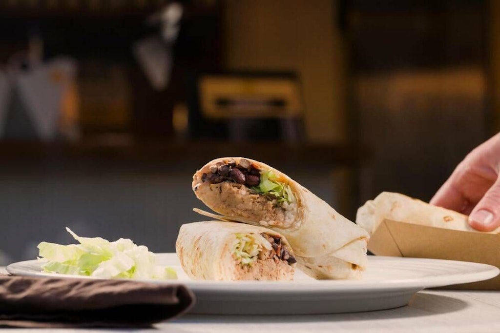 Die leckere Big Mac Rolle schmeckt wie der Burger vom Fast-Food-Restaurant.