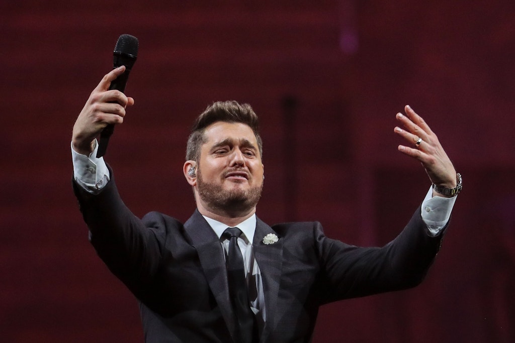 Michael Bublé katapultierte sich mit seinen Liedern mehrere Male an die Spitze der Charts.