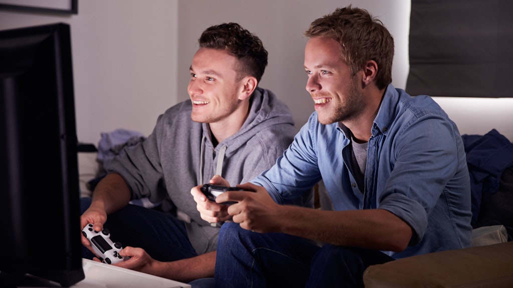 Schaltet man Spielekonsolen und andere Geräte, wenn man sie nicht braucht, mit einer Steckerleiste aus, spart man 60 Euro pro Jahr.