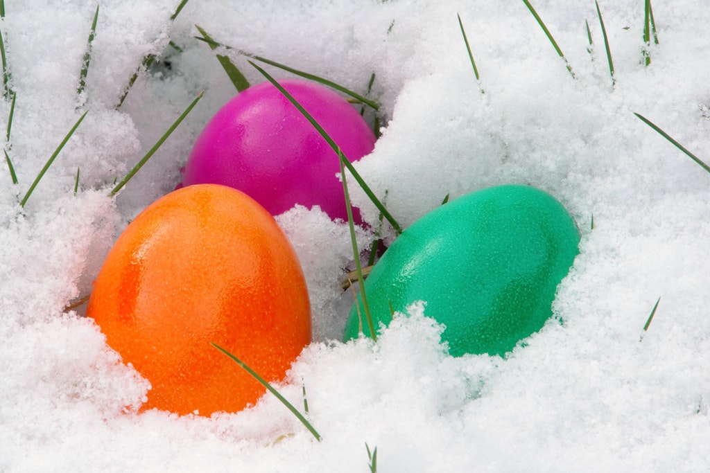 Könnte es sein, dass an den Ostertagen noch einmal die weißen Flocken fallen? Laut Wetter-Prognosen für das Osterfest könnte das passieren.
