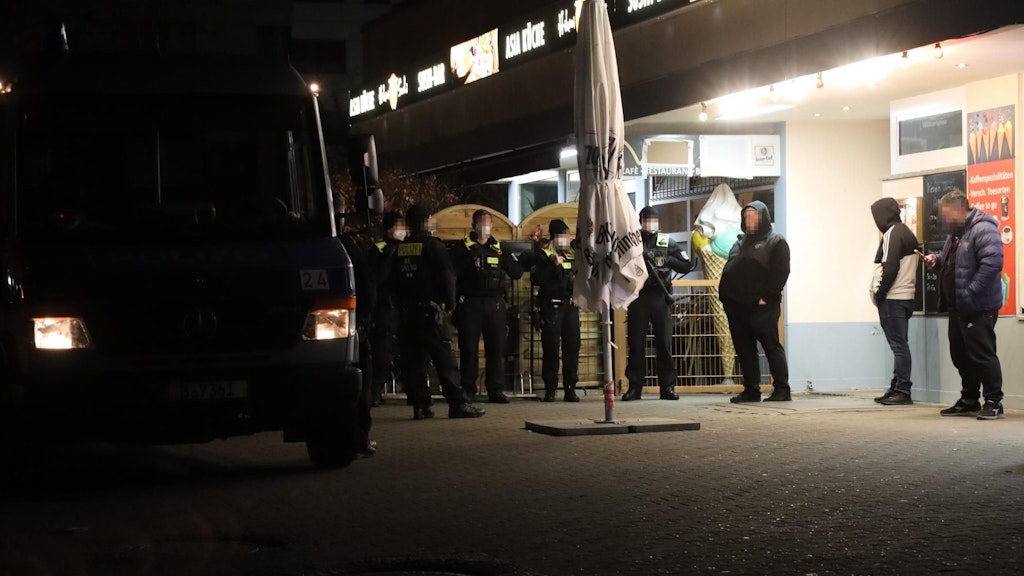 In Lichtenrade flüchtete sich das Opfer einer Messerstecherei in einen Spätkauf.
