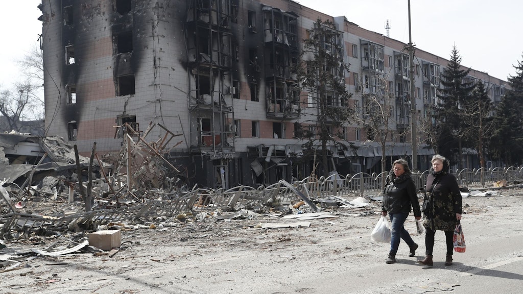 Russland berichtet davon, die Hafenstadt Mariupol eingenommen zu haben.