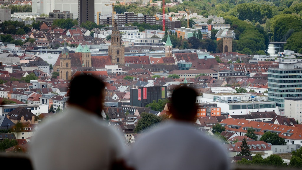 Menschen in der Stadt Heilbronn verdienen deutschlandweit am meisten Geld pro Kopf.
