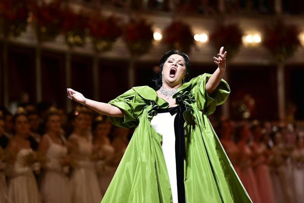 Anna Netrebko hat erst Auftritte im Westen verloren, dann auch in Russland. Jetzt darf sie erstmals wieder in Monaco auftreten.