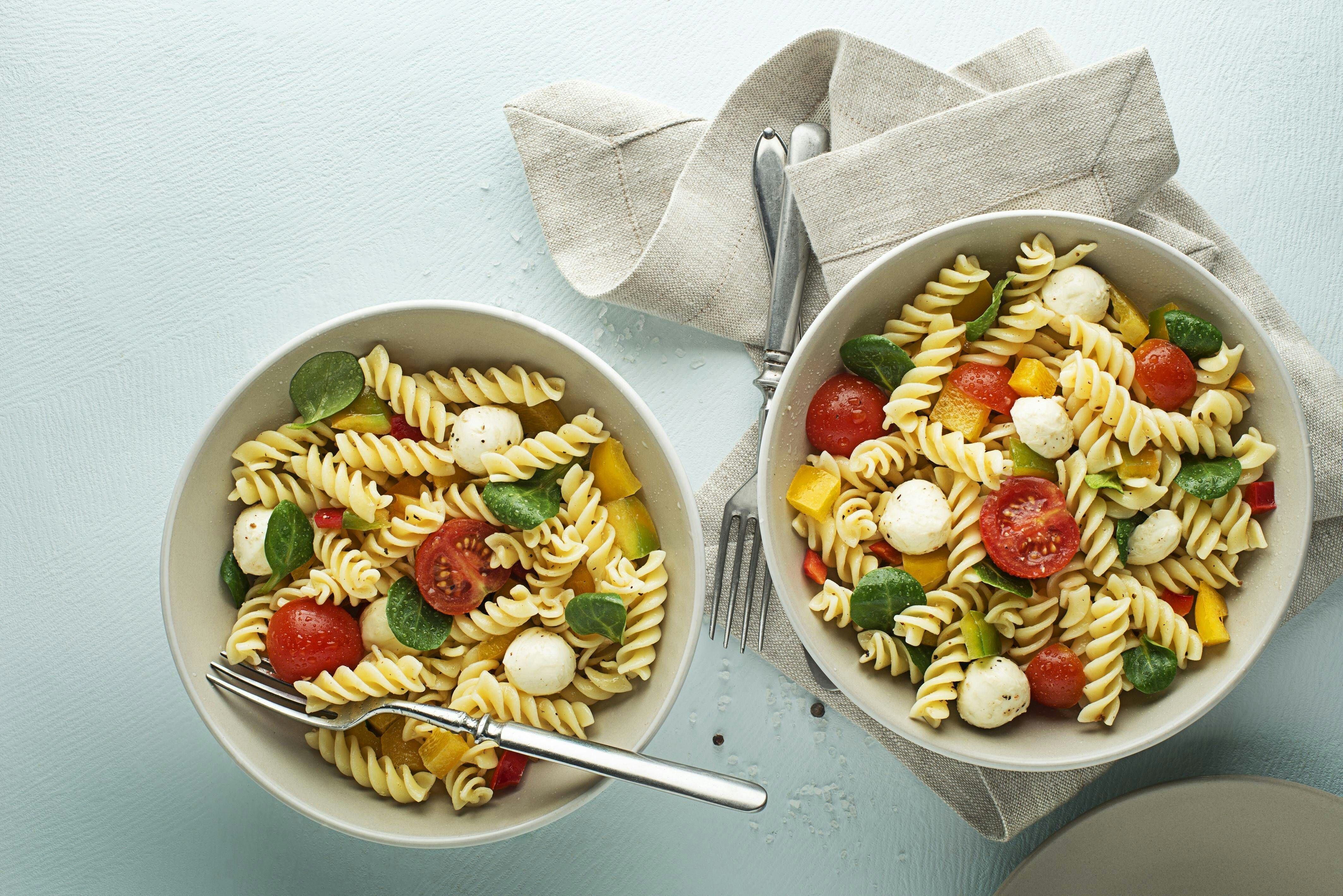 Rezept für Nudelsalat mal anders! So zaubern Sie den leichten Salat mit ...