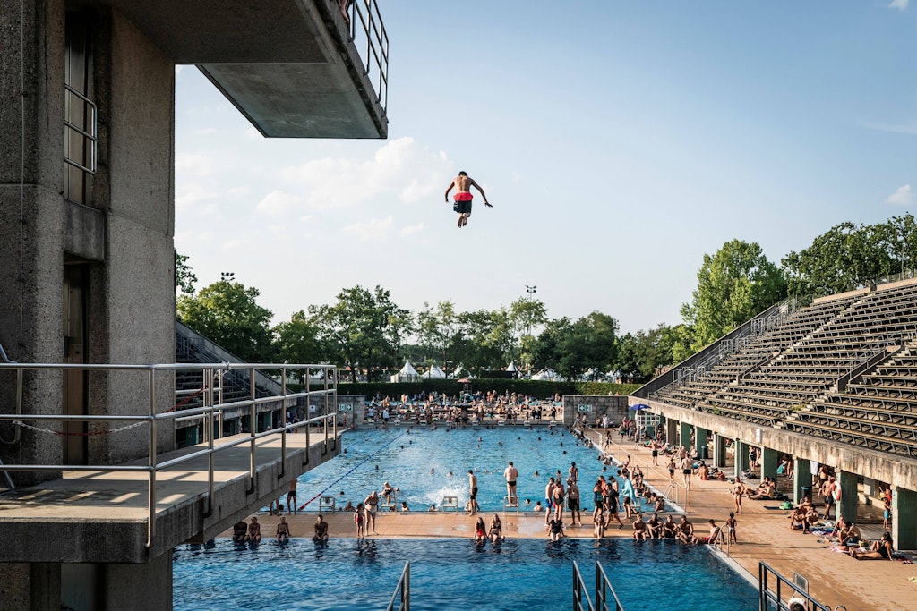 Am Wochenende beginnt die Freibadsaison. (Symbolbild)