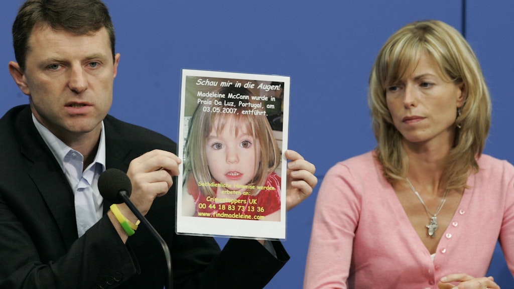 Maddies Eltern Kate und Gerry McCann auf einer Pressekonferenz in Deutschland. 