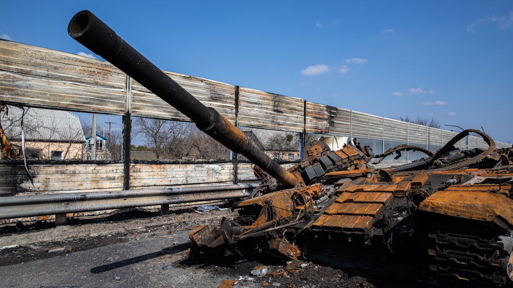 Schoigus Soldaten erleiden dagegen den Tod, wenn die Ukrainer ihre Panzer zu „Cabrios“ zerschießen.