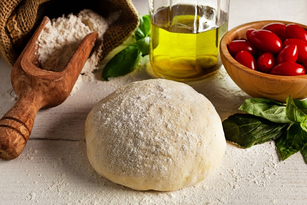 Mit dem selbstgemachten Pizzateig schmeckt es wie beim Italiener.