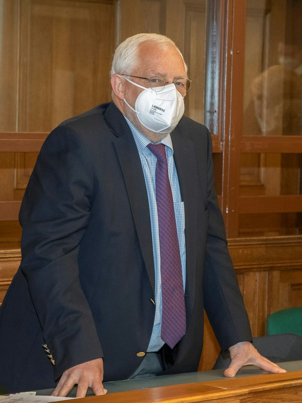 Der angeklagte Mediziner, Prof. Dr. Klaus V. (75)