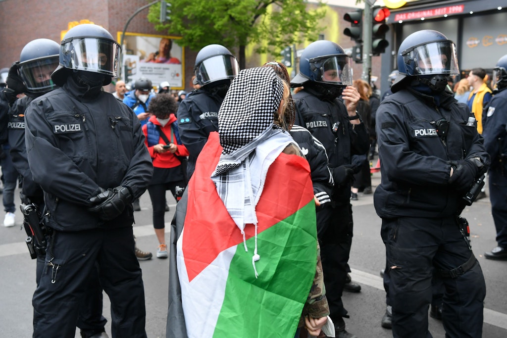 Am Wochenende geplante Anti-Israel-Demos bleiben verboten. (Archivbild)