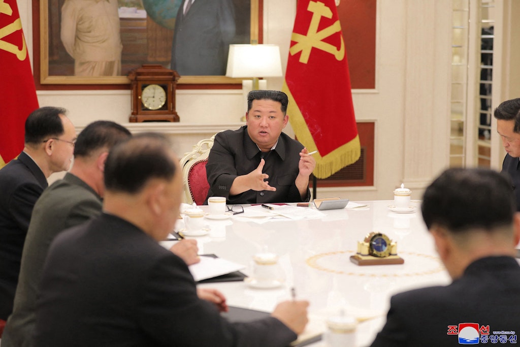 Machthaber Kim Jong Un gibt sich als Krisenmanager.
