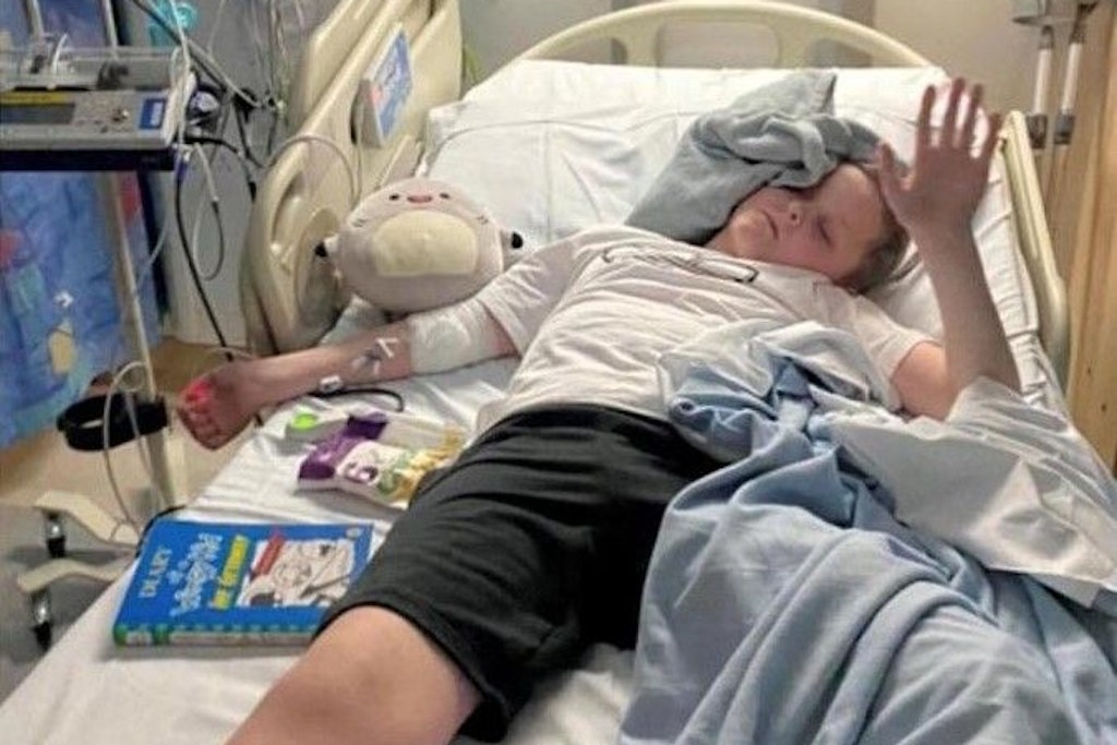 Der 10-jährige Dillon leidet unter unerträglichen Schmerzen.