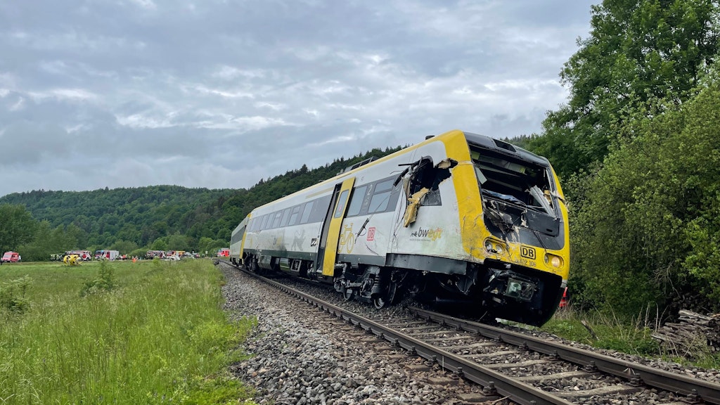 Der Zug war nach dem Unglück entgleist.