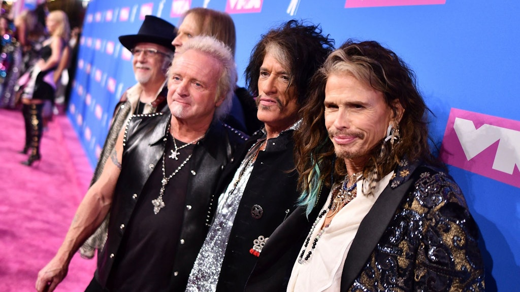 Steven Tyler (r.) und seine Aerosmith-Bandkollegen