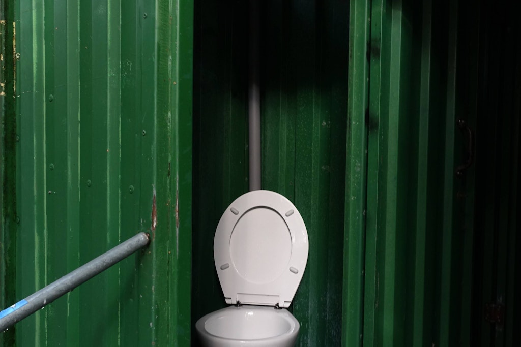 Der letzte Ort, an dem man eine solche Gefahr erwarten würde, ist die Toilette.