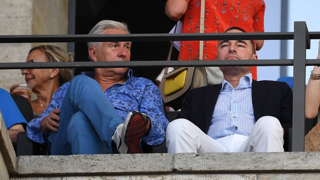 Berlins ehemals Regierender Bürgermeister Klaus Wowereit ist seit 2004 Mitglied bei Hertha BSC und kennt bereits Investor Lars Windhorst (r.).