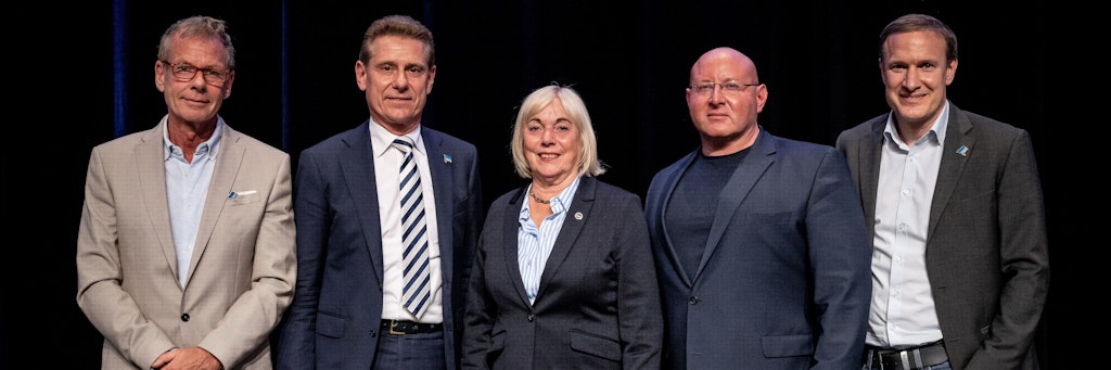 Klaus Brüggemann (v.l.) folgt auf Dr. Torsten-Jörn Klein, steht dem Aufsichtsrat um Renate Döhmer, Scott Körber und Andreas Schmidt nun als Boss vor.