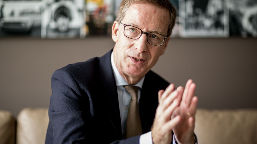 Michael Hüther, Direktor des Instituts der deutschen Wirtschaft, findet die 42-Stunden-Woche eine gute Idee.
