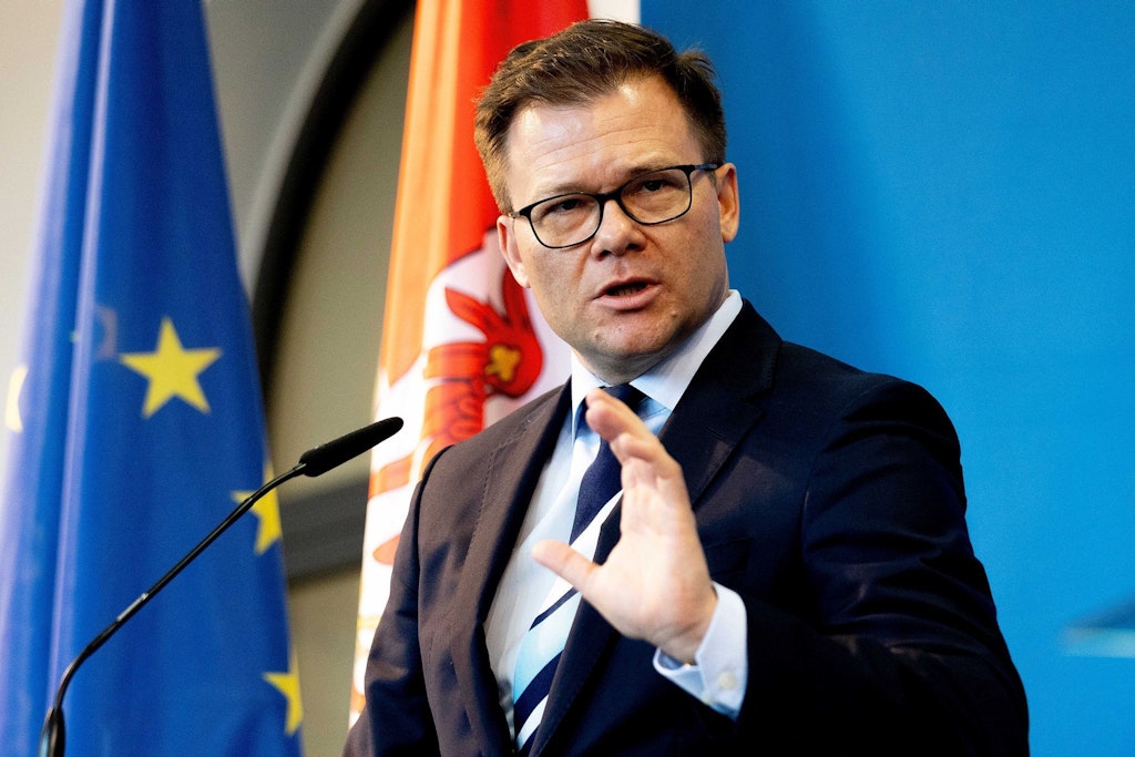 Carsten Schneider (SPD), Beauftragter der Bundesregierung für Ostdeutschland, will mehr Ostdeutsche in Führungspositionen bringen.