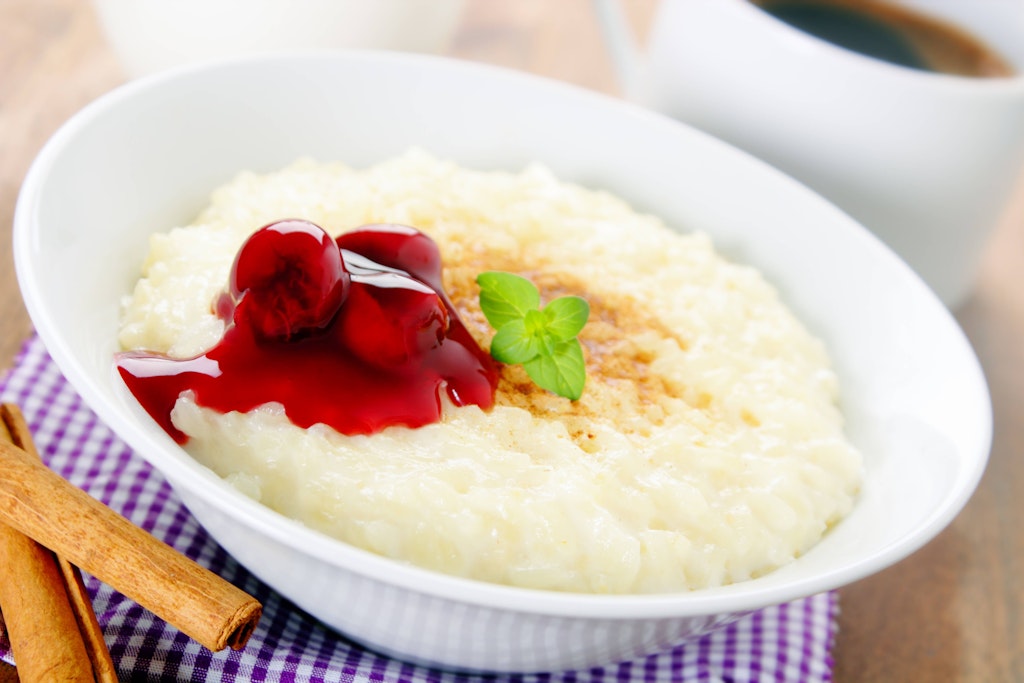 Wie bekommt man Milchreis richtig cremig? Mit diesem supereinfachen Rezept!