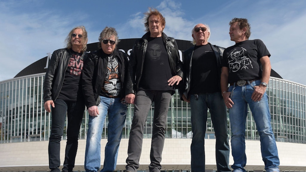 Die Puhdys auf ihrer letzten Tour (2015/16): Peter Rasym , Dieter Hertrampf, Dieter Birr, Peter Meyer und Klaus Scharfschwerdt (v.li.).