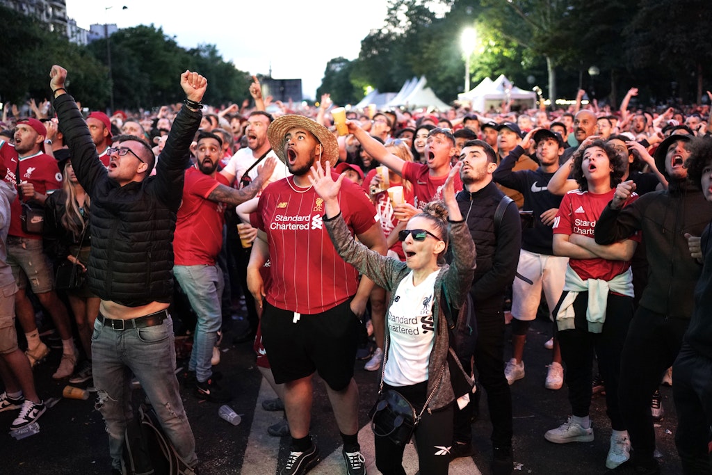 Public Viewing macht Spaß, im Winter und drinnen könnte uns aber Corona einen Strich durch die Rechnung machen.