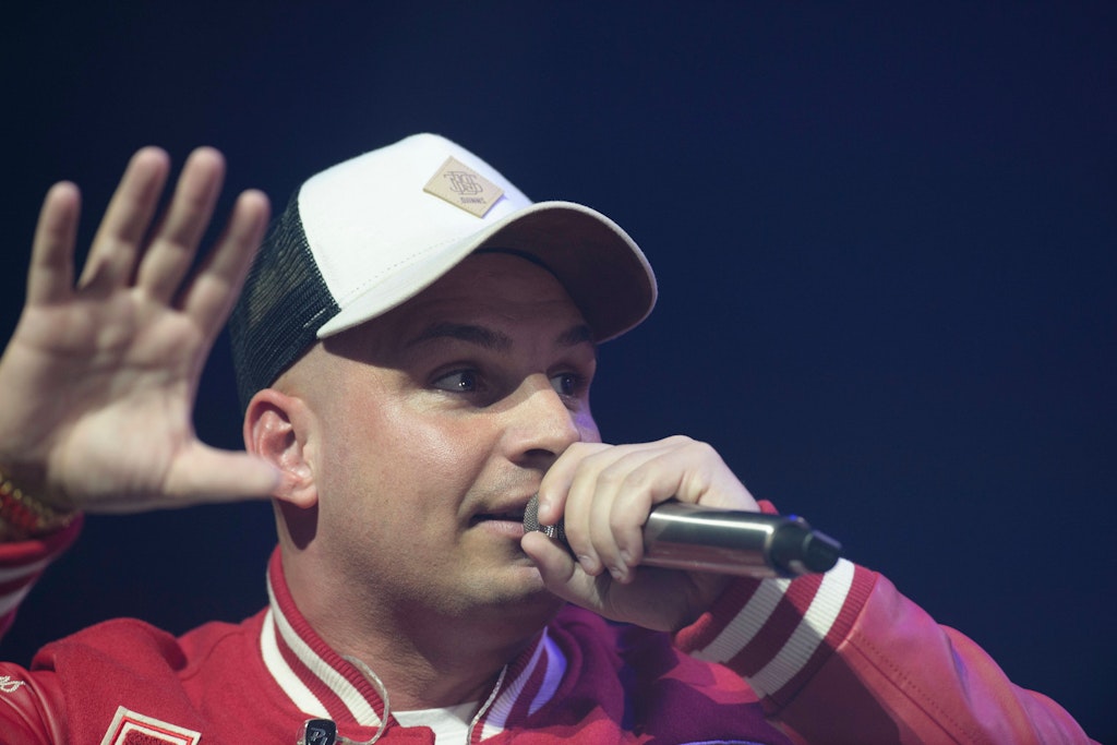 Sänger Pietro Lombardi bei einem Livekonzert im März
