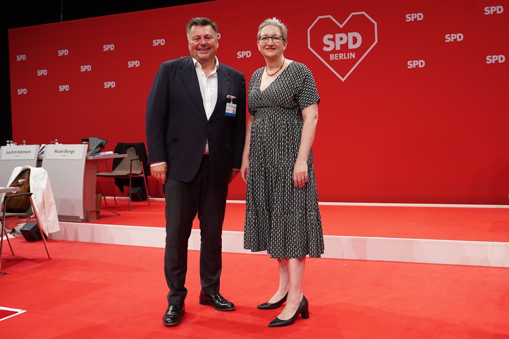 Bundesbauministerin Klara Geywitz und Berlins Bausenator Andreas Geisel beim SPD-Parteitag
