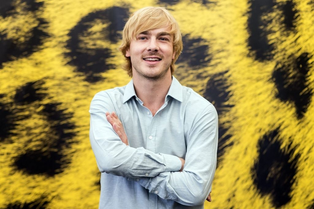 Schauspieler Albrecht Schuch ist zurzeit schwer gefragt und wieder für den Deutschen Filmpreis nominiert.