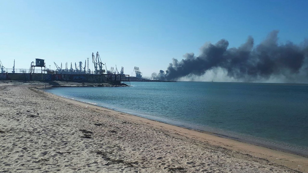 Berdjansk: Vor einiger Zeit meldete die ukrainische Marine, sie habe ein russisches Schiff der Alligator-Klasse im Asowschen Meer nahe der Hafenstadt Berdjansk versenkt. Jetzt bestätigen Geheimdienstberichte, dass die Russen keine wirkliche Kontrolle über die See vor der ukrainischen Küste erlangen konnten. (Archivbild)