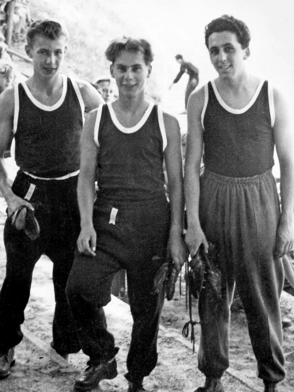 Egon Krenz mit der 3 x 1000 Meter-Staffel, mit der er 1957 bei den DDR-Meisterschaften der Institute für Lehrerbildung teilnahm. Krenz wollte eigentlich Lehrer werden.