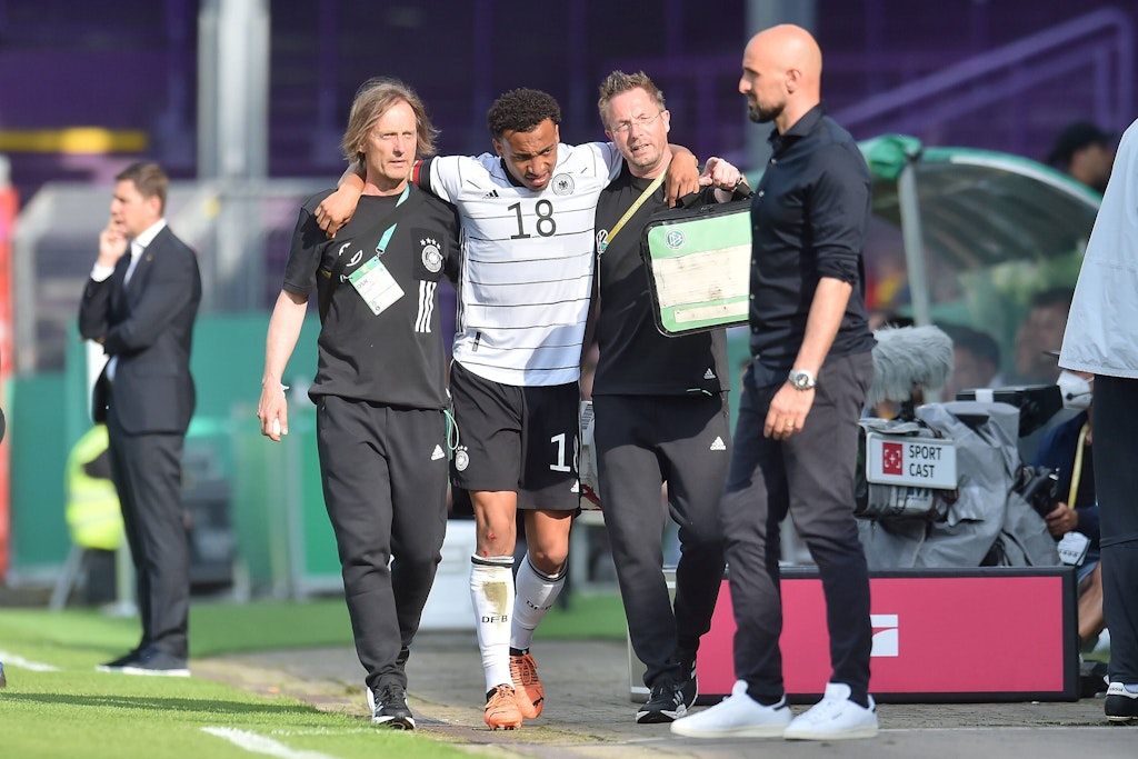 Der Schockmoment für den 1. FC Union: In Osnabrück musste Neuzugang Jamie Leweling beim U21-Länderspiel gegen Ungarn verletzt vom Platz.