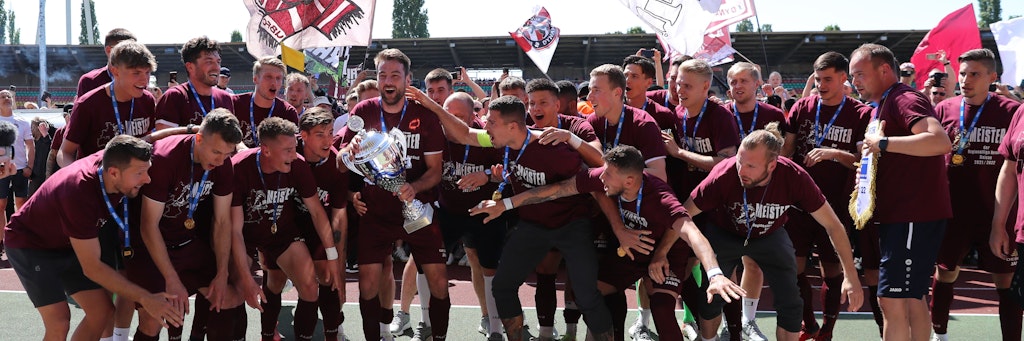 Legen wieder los und haben die Titelverteidigung in der Regionalliga Nordost als Ziel: die Kicker des BFC Dynamo.