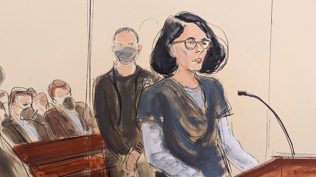 Die Gerichtszeichnung zeigt die Epstein-Vertraute Ghislaine Maxwell, während sie vor der Urteilsverkündung in New York aussagt. Ein halbes Jahr nach dem Schuldspruch wegen Sexualverbrechen ist im Prozess gegen Maxwell das Strafmaß verkündet worden.