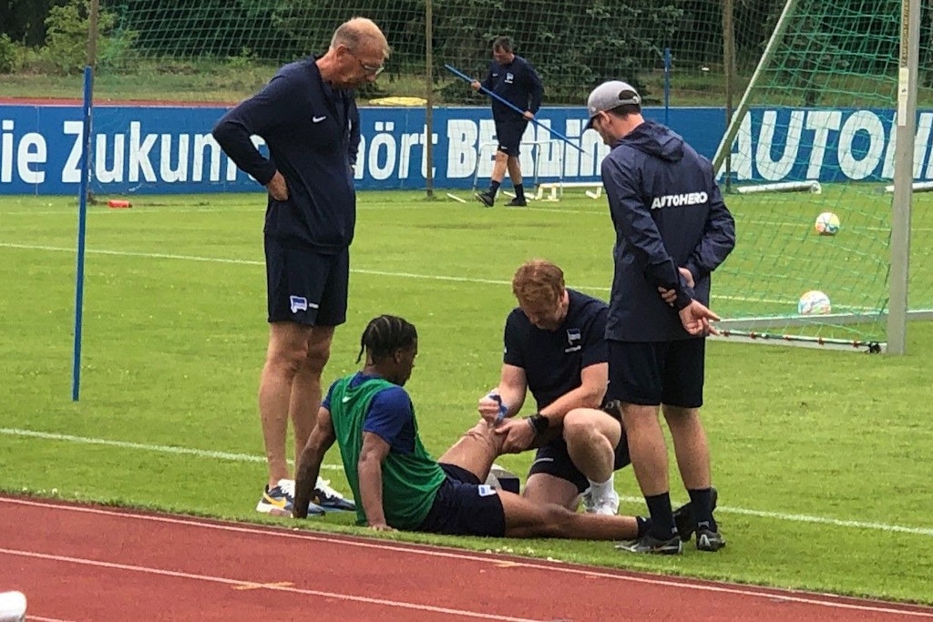 Der Hertha-Schock: Jessic Ngankam zog sich in der Vorbereitung eine erneute Knieverletzung zu, ist erst jetzt wieder richtig fit.