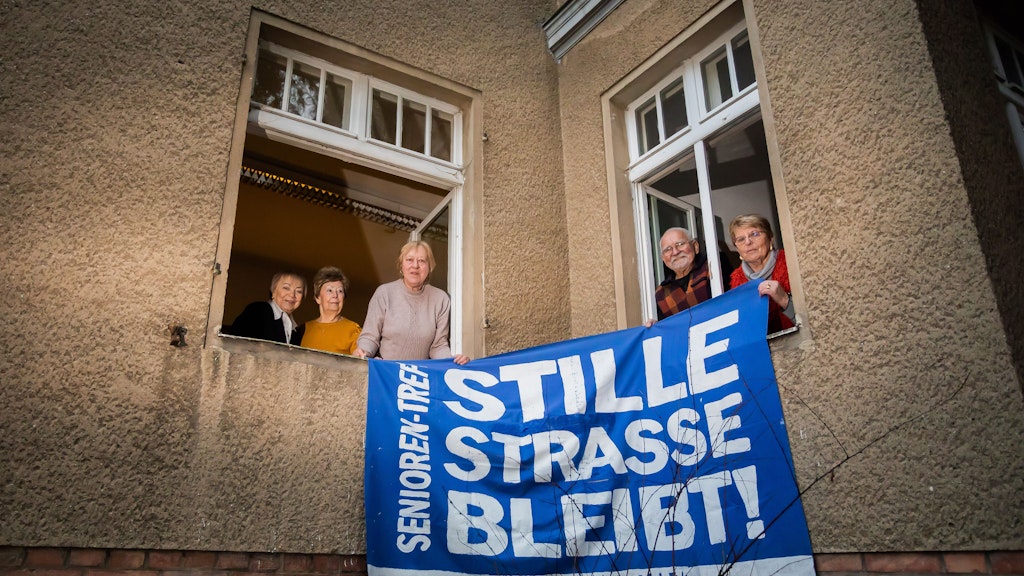 Rentner als Hausbesetzer: Die Pankower Senioren bewiesen 2012, das man zum Kämpfen nicht zu alt ist.