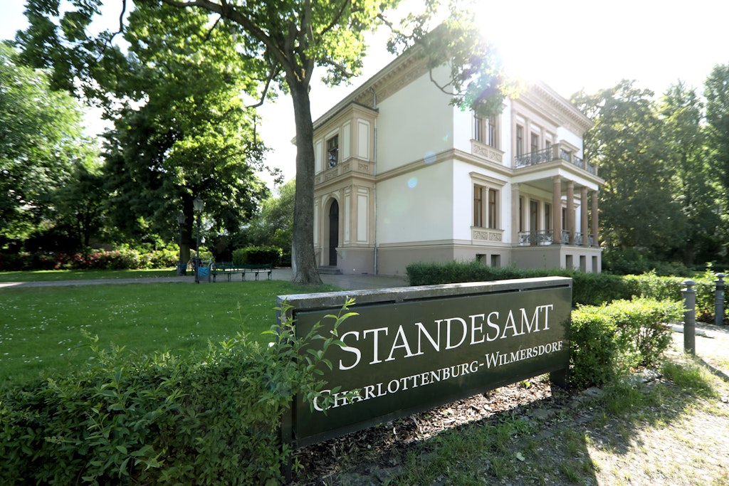 Das Standesamt in Berlin-Charlottenburg-Wilmersdorf in Alt-Lietzow.