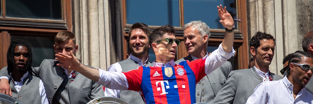 Robert Lewandowski hat sich gedanklich bereits vom FC Bayern verabschiedet. Doch hat der FC Barcelona überhaupt genug Geld, um den Polen zu verpflichten?