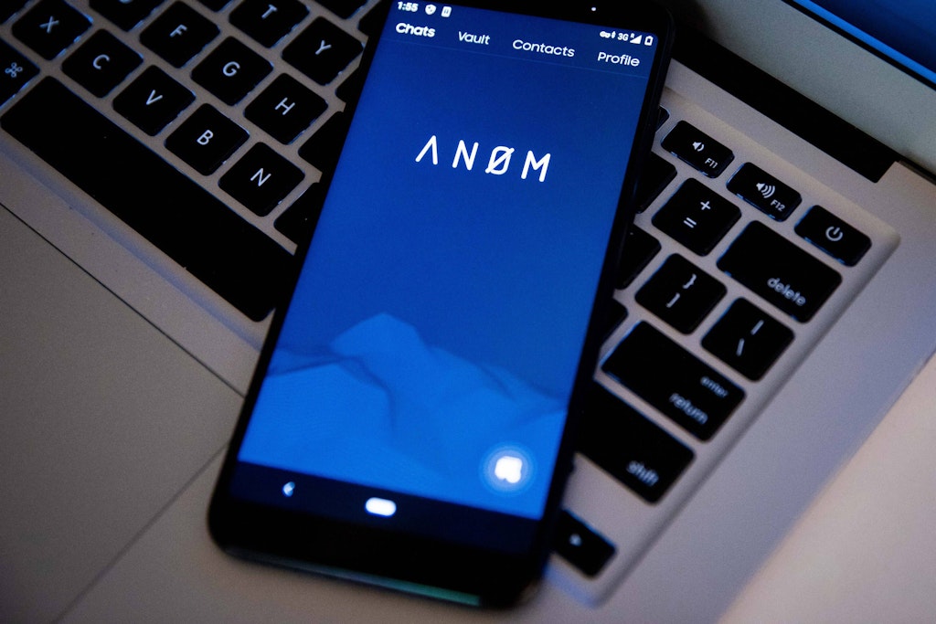 Nach der Auswertung der Chats des Kryptohandy-Anbieters Anom in Deutschland sind fast 140 Haftbefehle vollstreckt, vier bisher in Brandenburg.