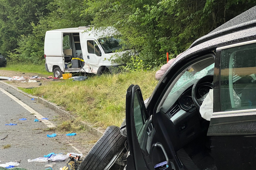 Ein 20-Jähriger war am Donnerstagabend in Hohenfels mit seinem Auto in eine Personengruppe am Fahrbahnrand gefahren. Dabei war ein 36 Jahre alter Mann getötet worden.