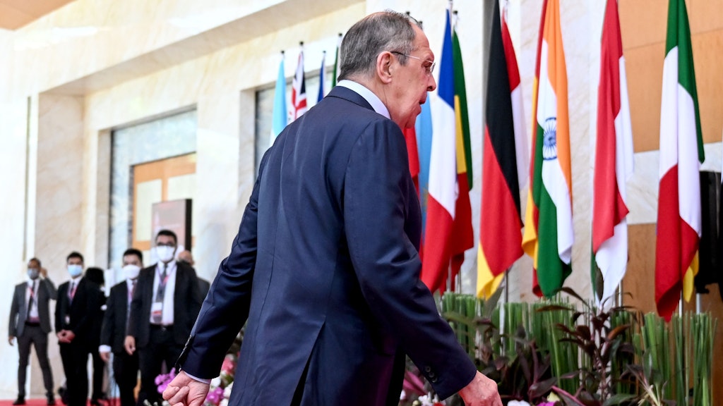 Der russische Außenmister Sergej Lawrow hat den G20-Gipfel der Außenministerinnen und -Außenminister in Indonesien vorzeitig verlassen.