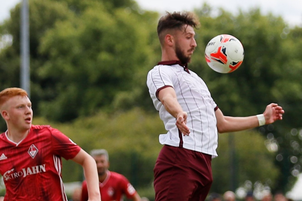 Sieht doch schon richtig gut aus: BFC-Neuzugang Cedric Euschen, zeigt, dass er mit dem Ball was anfangen kann und macht als Vorbereiter auf sich aufmerksam.