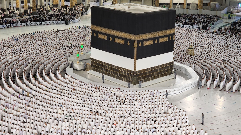 Unter der Großen Moschee in Mekka sprudelt seit der Antike eine Quelle, die den Durst unzähliger Muslime löscht.