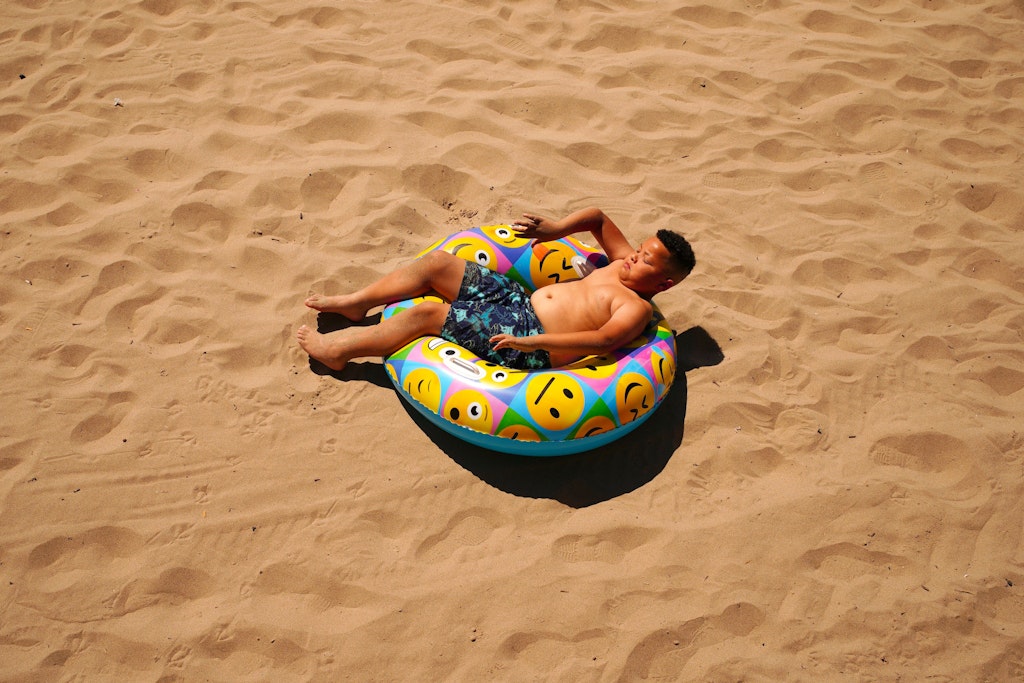 Brutzeln in der Sonne: Bei den Wetter-Aussichten sollte das in den kommenden Tagen kein Problem sein.