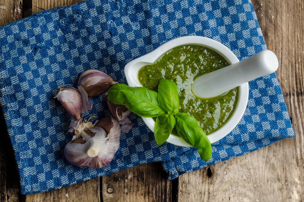 Basilikum-Pesto