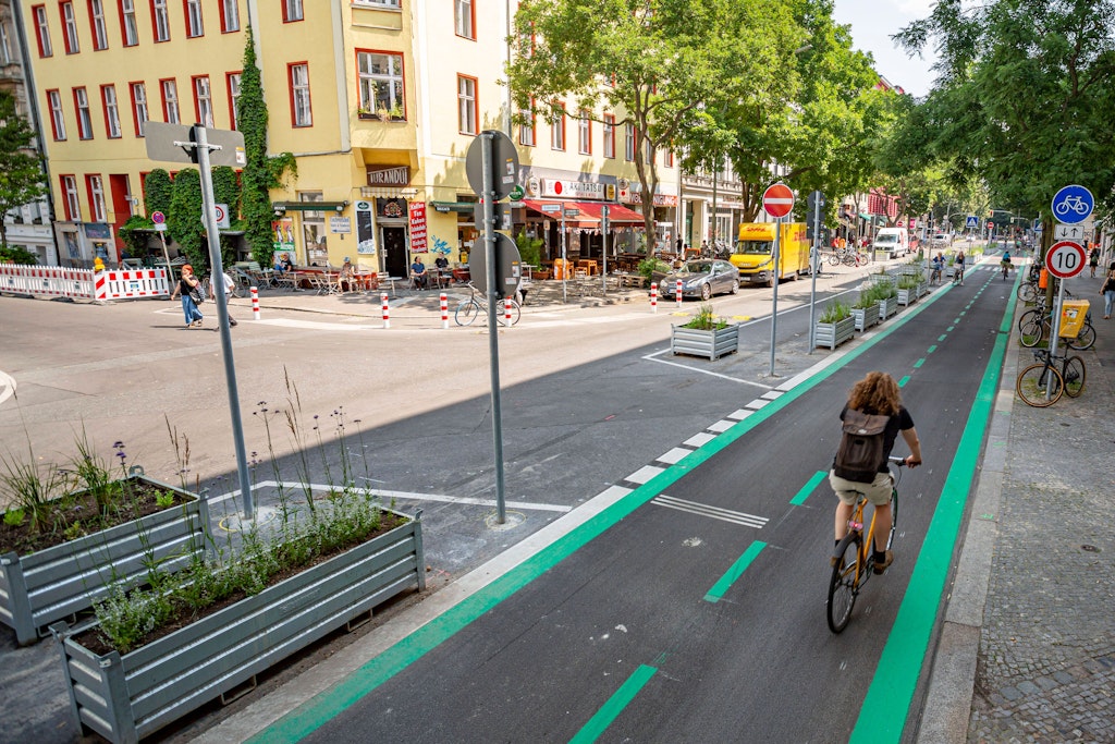Die Bergmannstraße in Kreuzberg: Auf einem Abschnitt gilt Tempo 10 auch für Radler.
