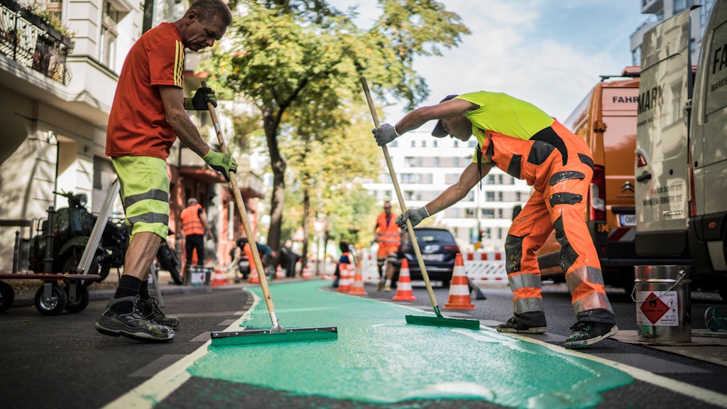 Die „Opernroute Nord“: Die Radwege werden jetzt grün markiert.