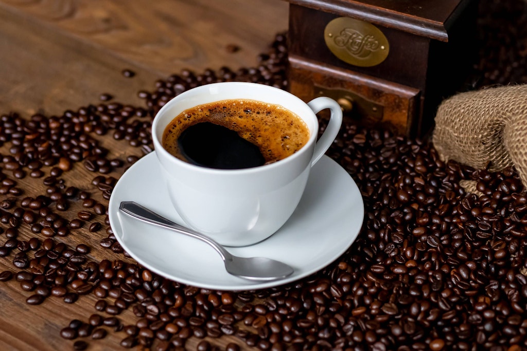 Mit einer Tasse Kaffee starten viele Deutsche gerne in den Tag.