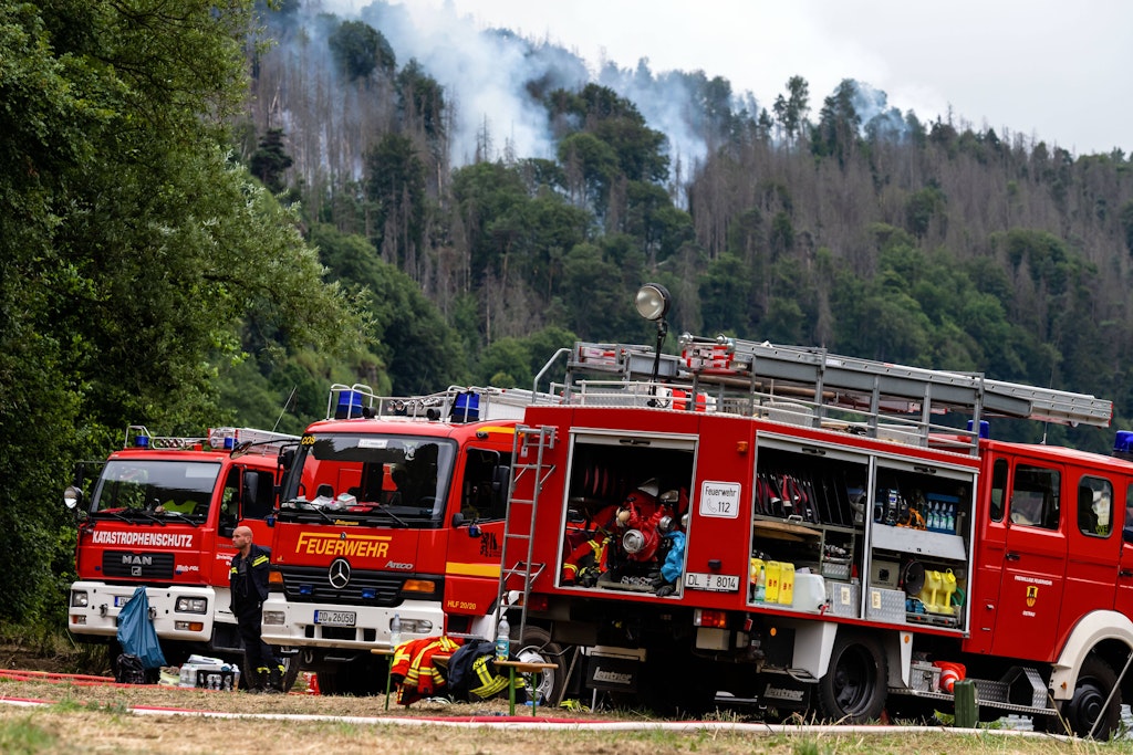 Hunderte Feuerwehrleute sind seit Tagen im Einsatz, kämpfen in der Sächsischen Schweiz gegen die Flammen.